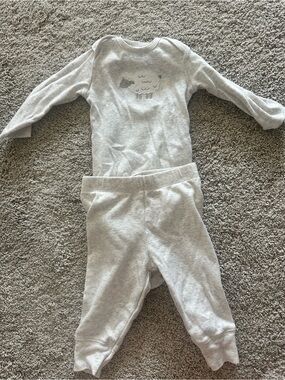 Carter's Light Gray Lamb Matching Set 3-6 mo